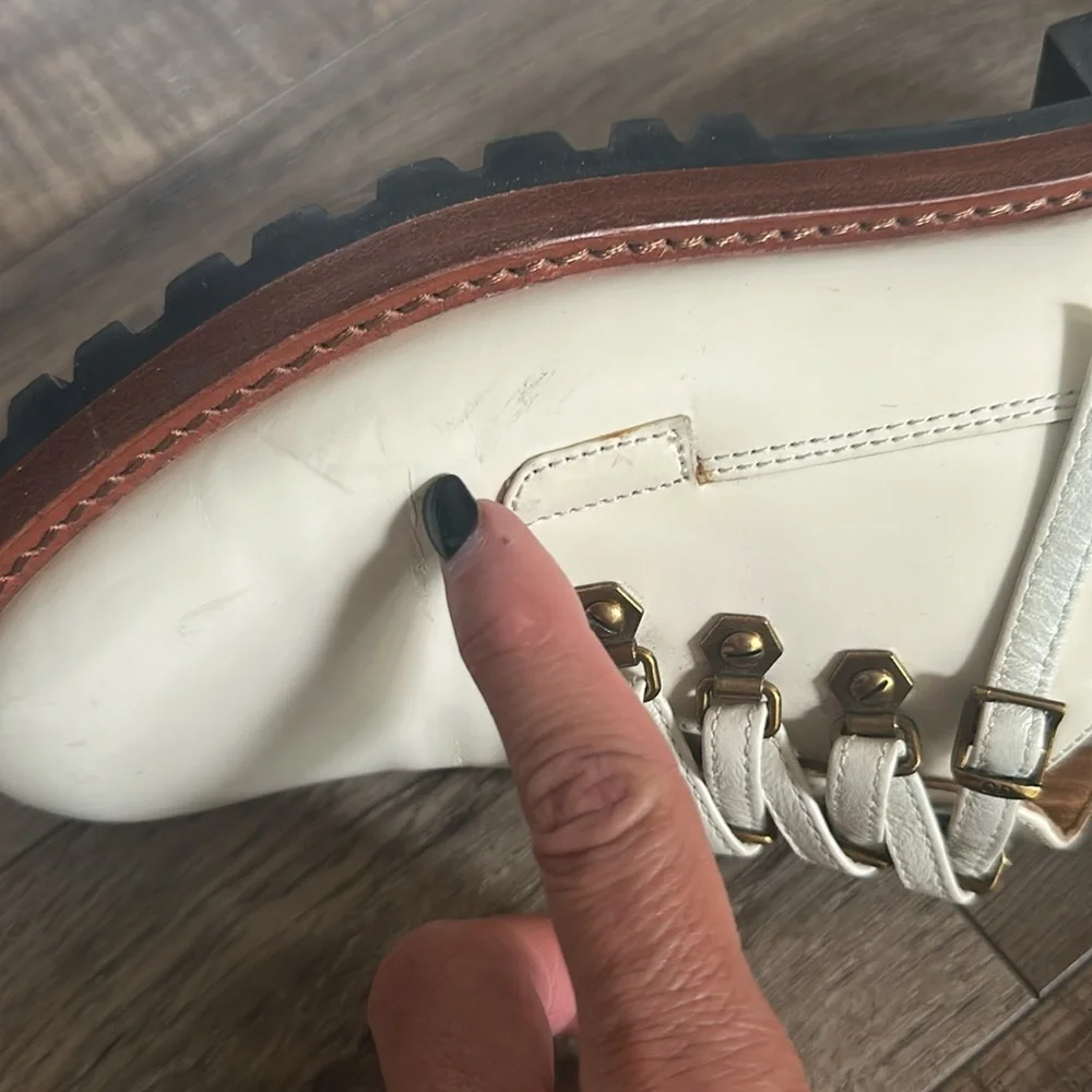 Christian Dior leather cream Oxford shoes size 37